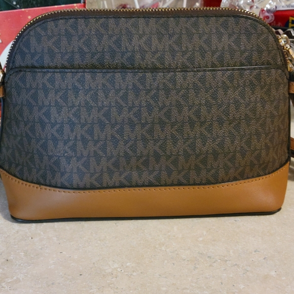 Michael Kors Crossbody Bag - Picture 7 of 11